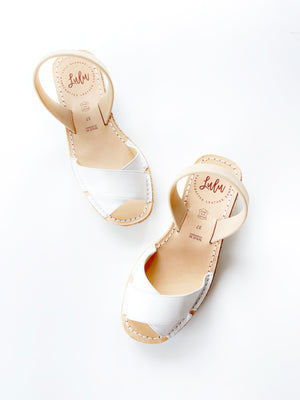 CROSSOVER ESPADRILLE LOW WEDGE - WHITE/TAN