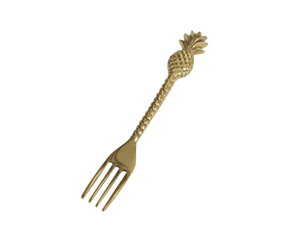
                
                    Load image into Gallery viewer, LULU LUXE COASTAL - BRASS PINEAPPLE CAKE FORK
                
            