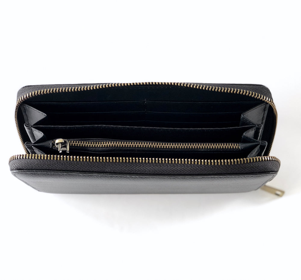 
                
                    Load image into Gallery viewer, LULU LUXE - ARIA BLACK WALLET
                
            